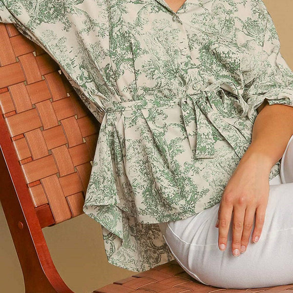 Abstract Belted 3/4 Sleeve Shirt