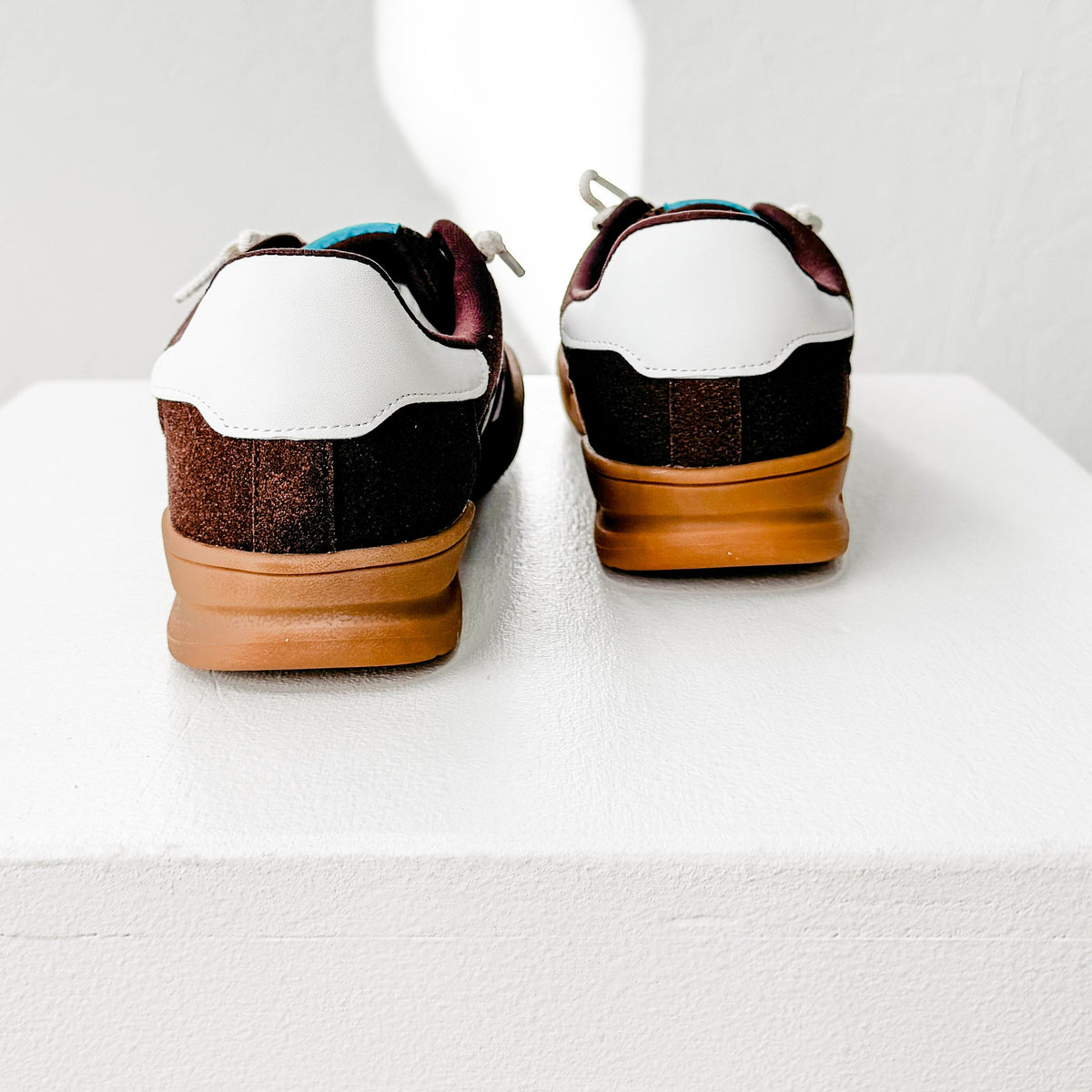Brita Sneaker in Brown