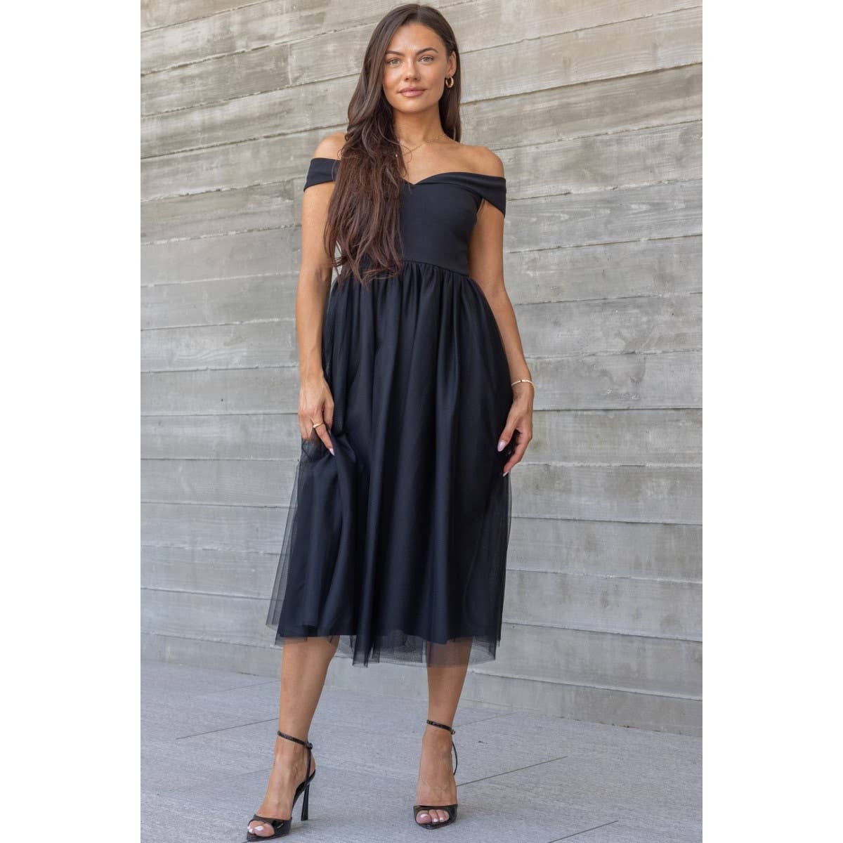 Off the Shoulder Tulle Midi Dress