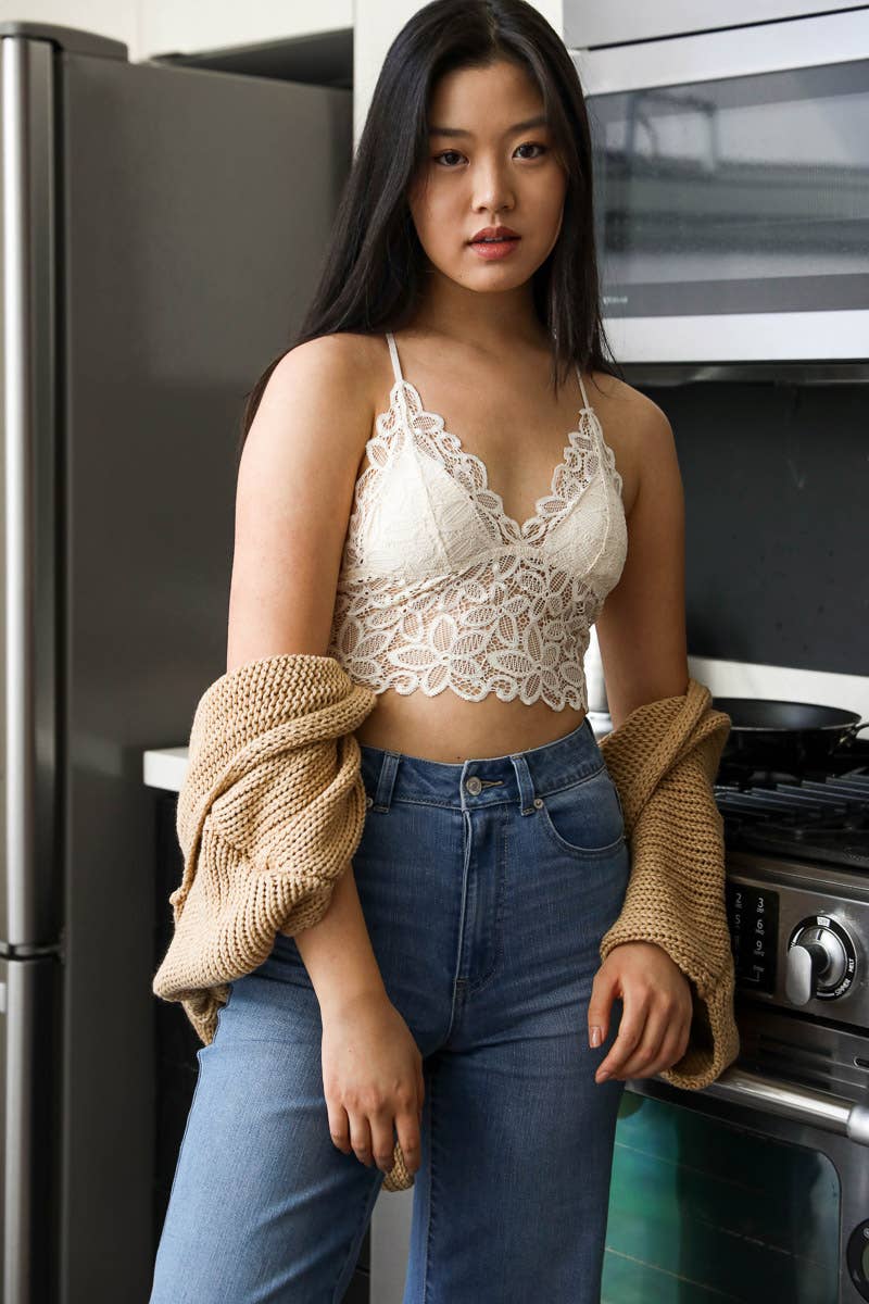 Leto Accessories - 🌺 Floral Lace Racerback Bralette – Perfectly Padded!