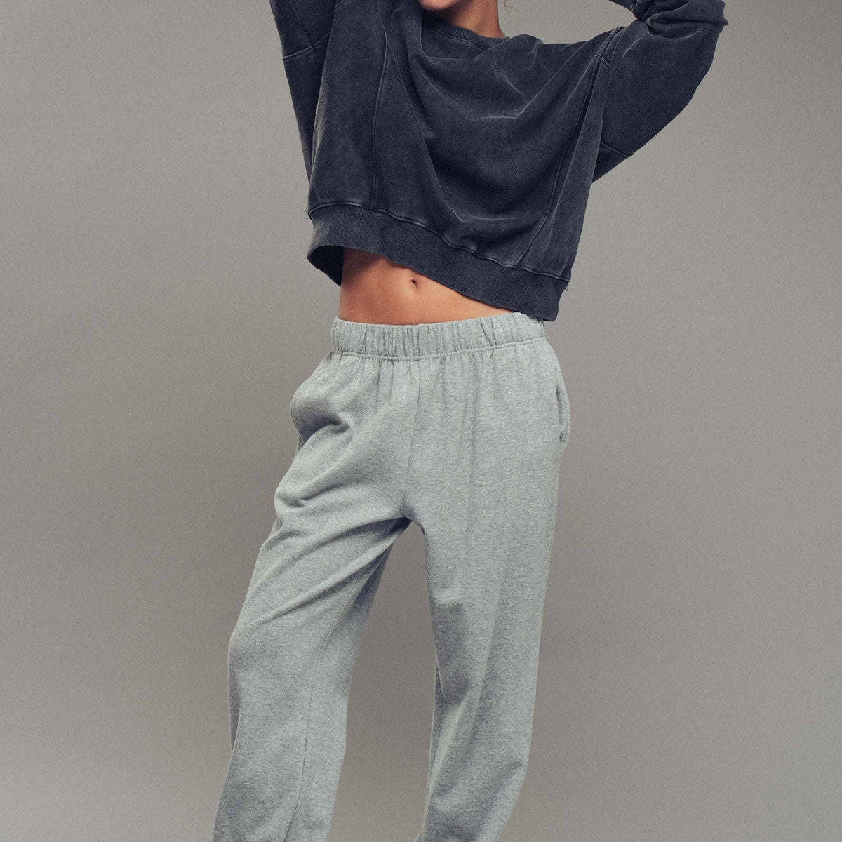 Pigment Washed Relaxed Fit Sweatshirt