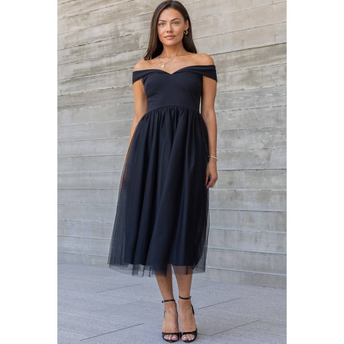 Off the Shoulder Tulle Midi Dress