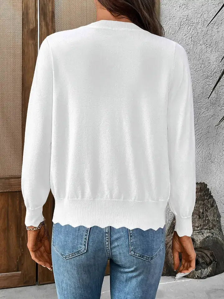 Lightweight Scalloped Edge V-Neck Knit Cardigan