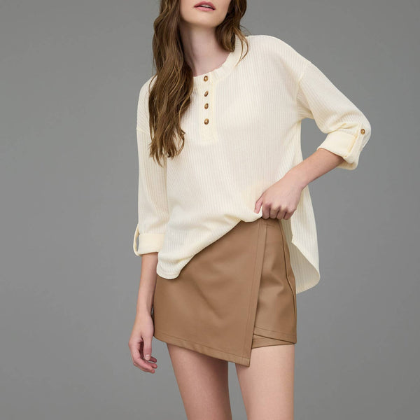 Sarah 3/4 Sleeve Henley Top