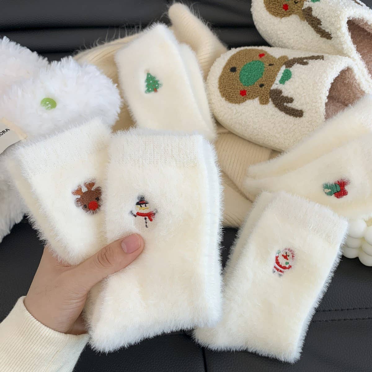 ACCITY - White Christmas Socks Women Fleece Warm Cozy_CWMS02813