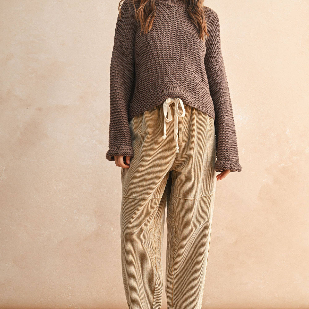 Round Neck Knitted Sweater