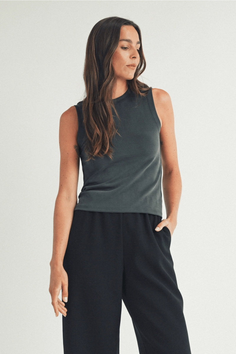 Teryn Classic Crew Tank