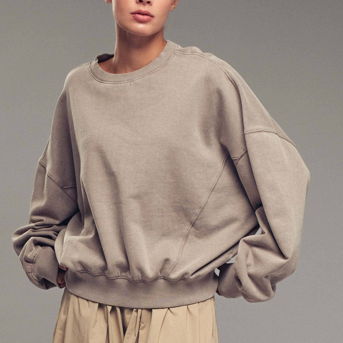 Pigment Washed Relaxed Fit Sweatshirt