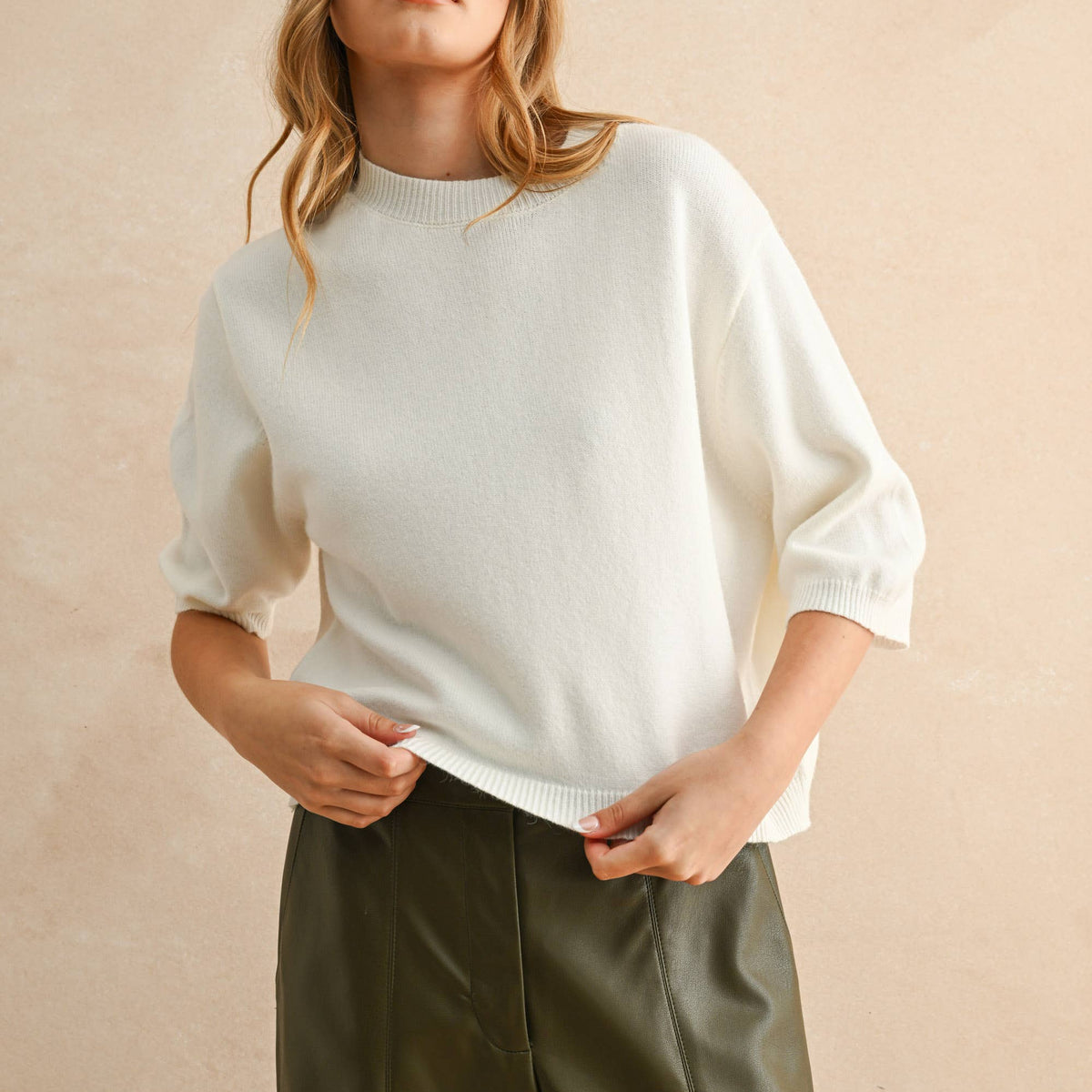 Gewn Short Sleeve Sweater Top