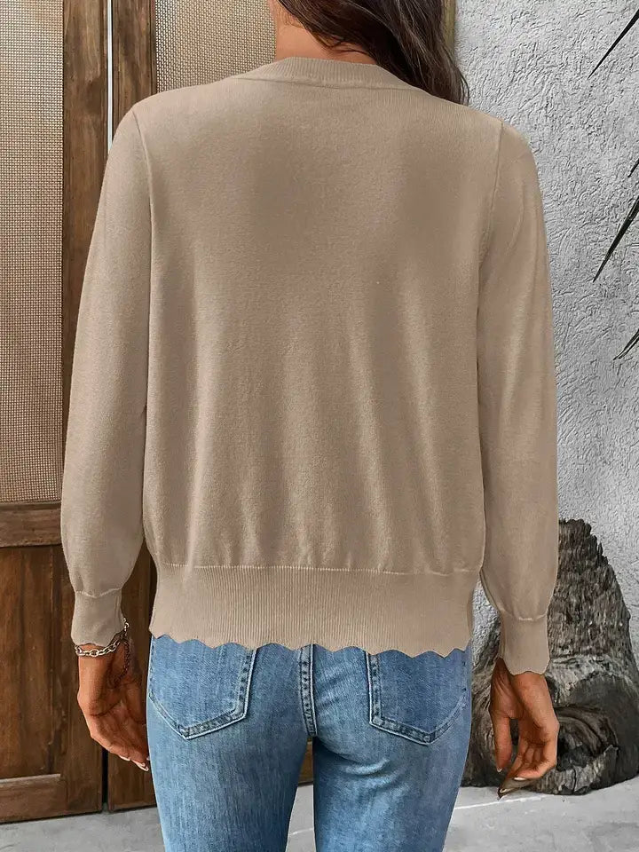 Lightweight Scalloped Edge V-Neck Knit Cardigan