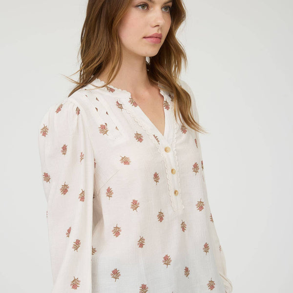 Floral Scallop Trim Long Sleeve