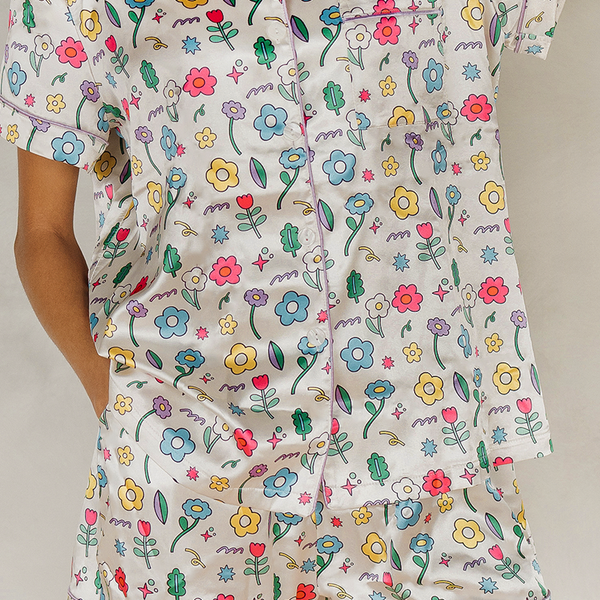 Ditzy Daisy Satin Pajamas Shorts Set