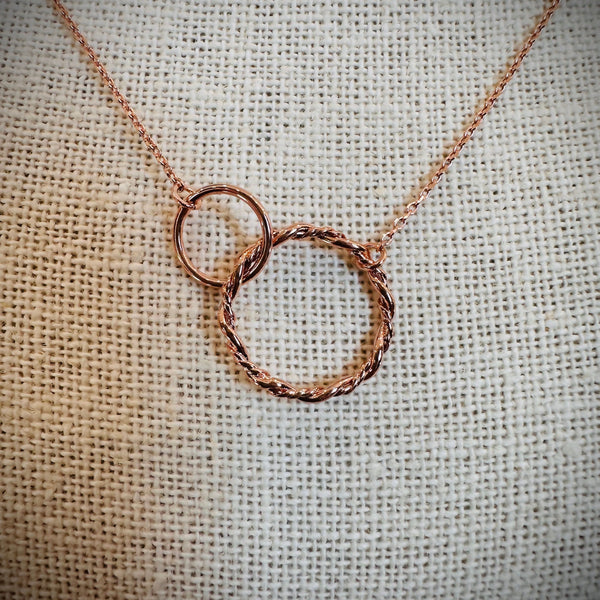 Cable Twist Ring Necklace