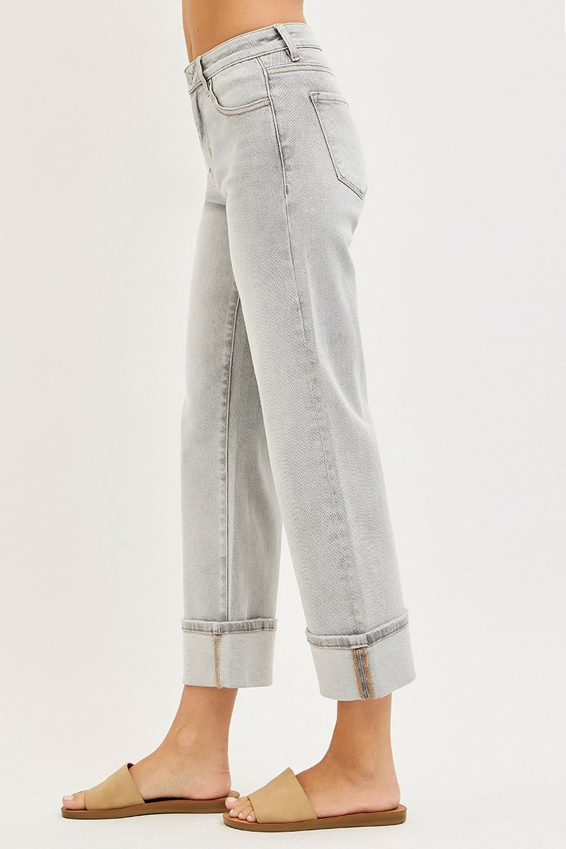 Risen- Mid Rise Crop Straight Jeans