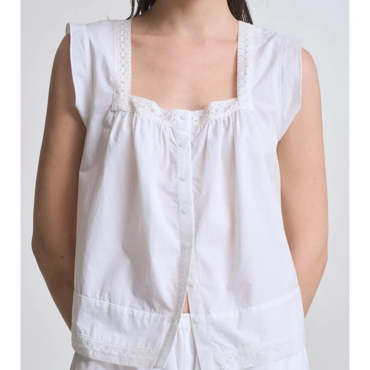 Eyelet Trim Detailed Sleeveless Top