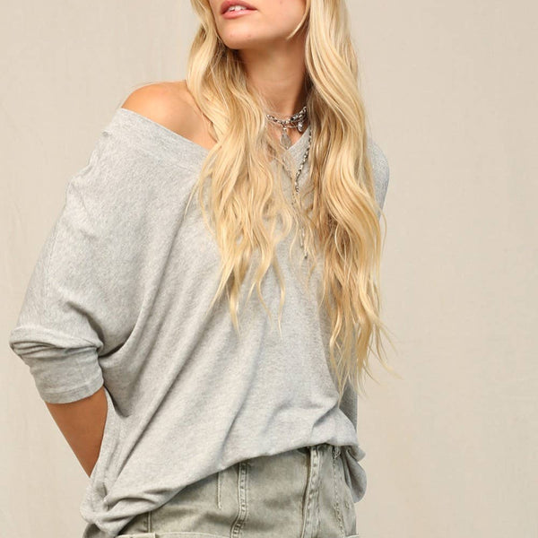 Loose Fit Knit Top V-Neck