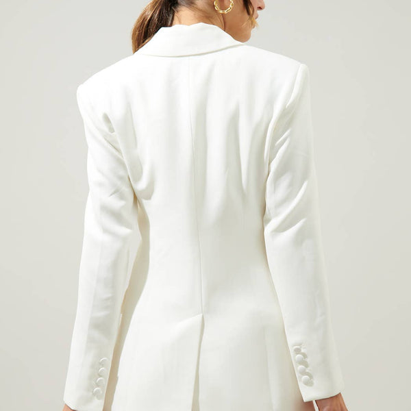 Chelsea Fitted Notch Lapel Blazer