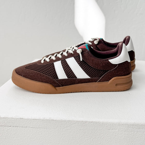 Brita Sneaker in Brown