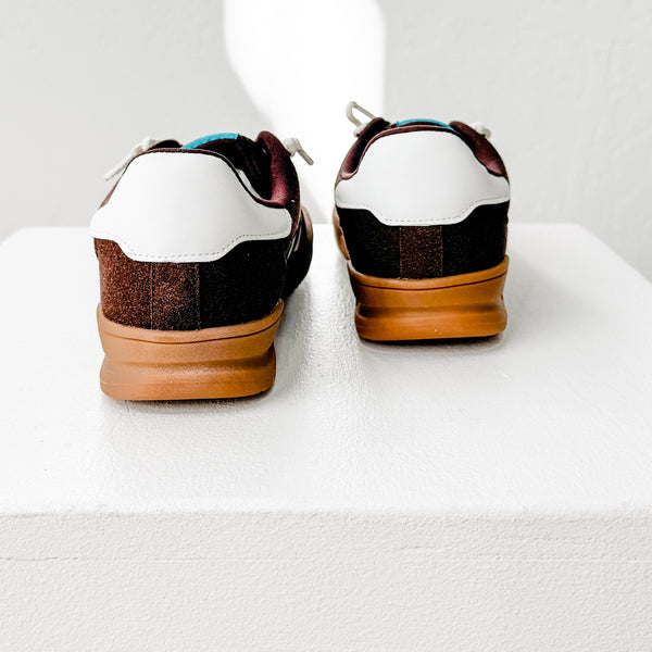 Brita Sneaker in Brown