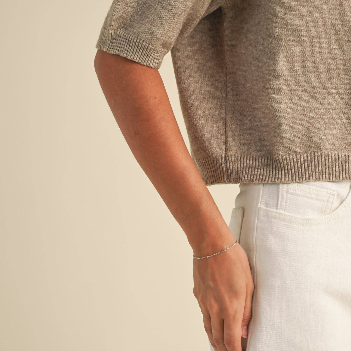 Gewn Short Sleeve Sweater Top