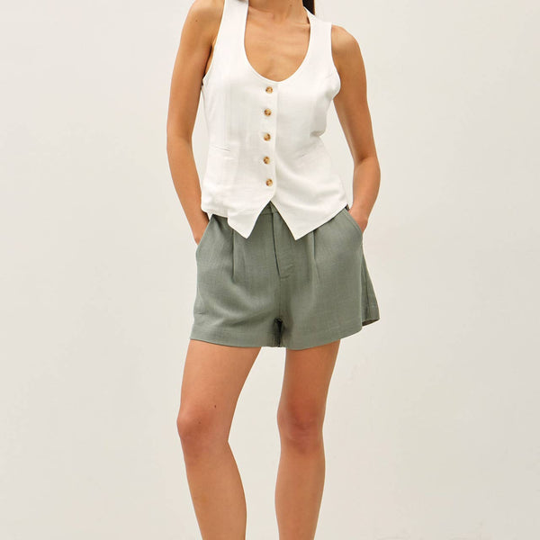 Linen Classic Cut Vest w/ Belt in Back