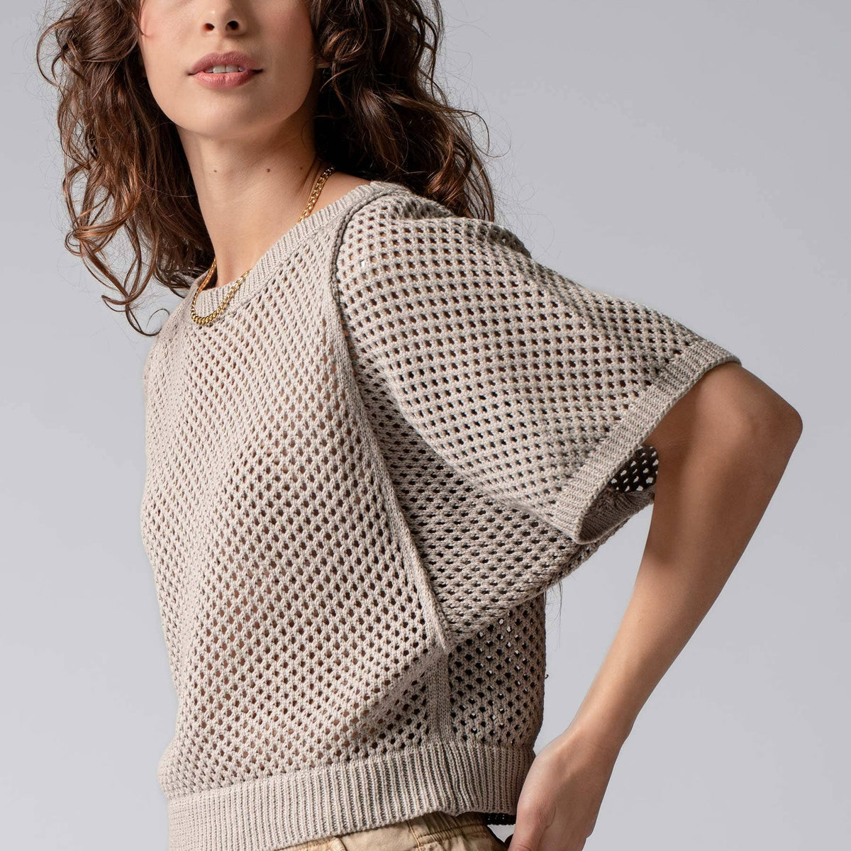 Urban Daizy - Relaxed Open-Knit Dolman Top