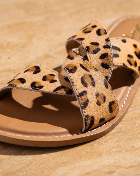 Conga Sandal in Leopard