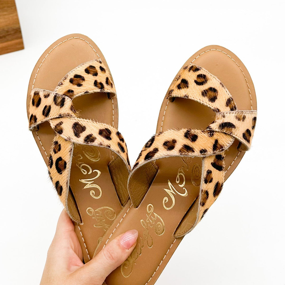 Conga Sandal in Leopard