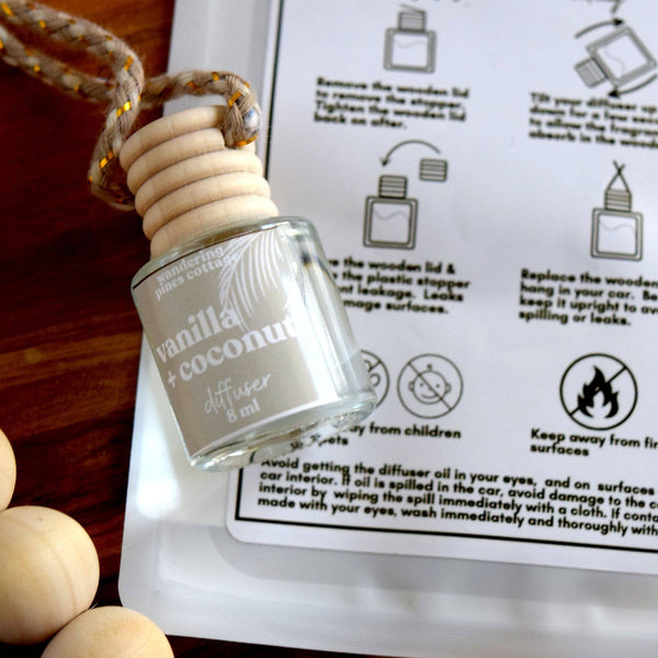 Wandering Pines Cottage - Hanging Car Diffuser 8 ml Vanilla and Coconut