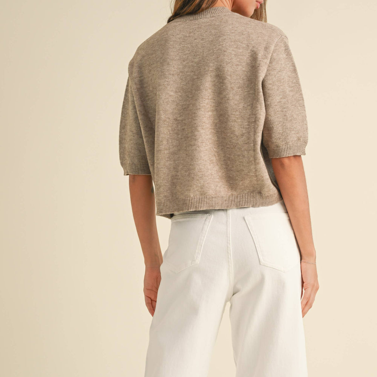 Gewn Short Sleeve Sweater Top