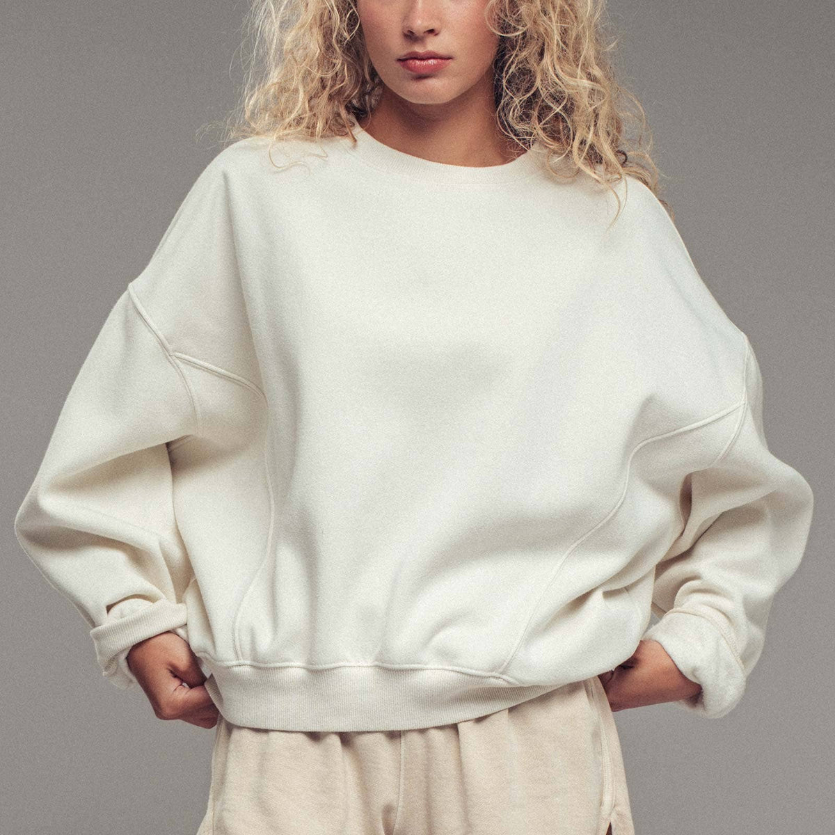 Pigment Washed Relaxed Fit Sweatshirt