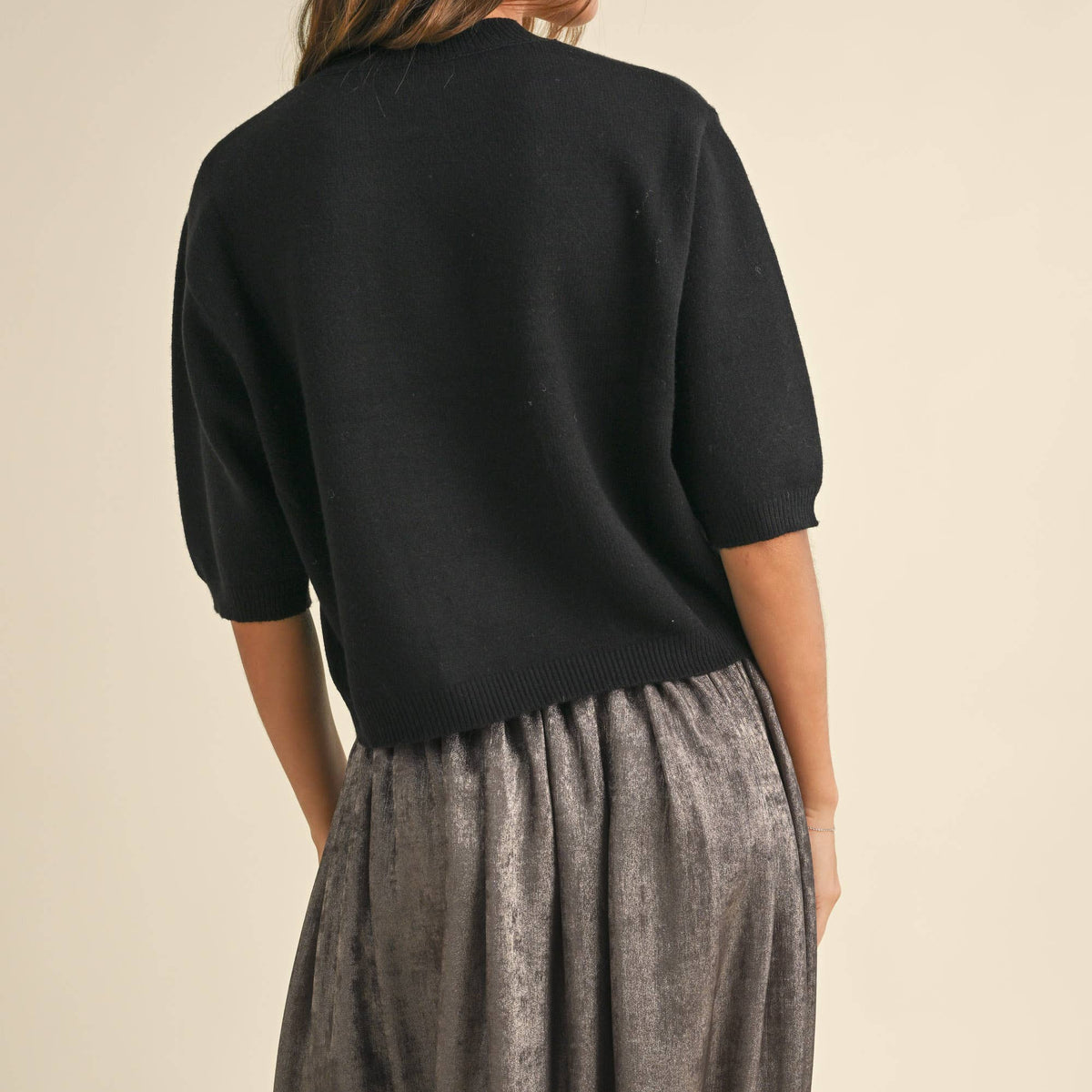 Gewn Short Sleeve Sweater Top