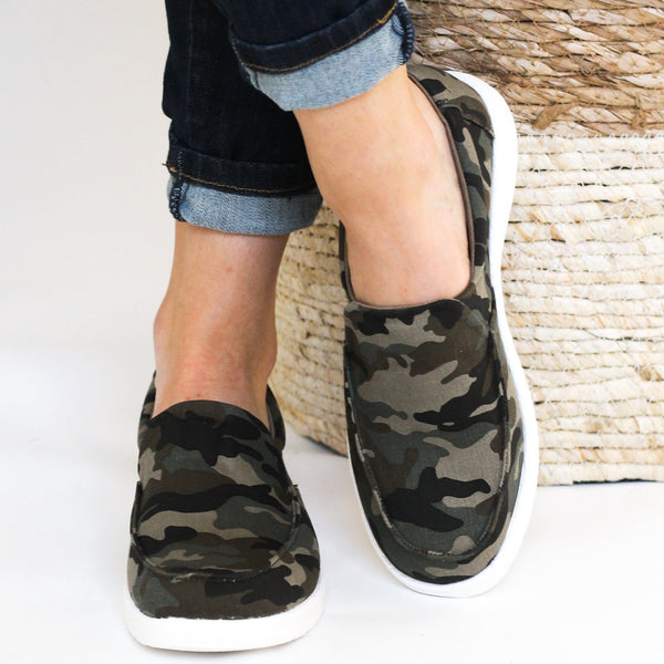 Maya Sneakers in Camo
