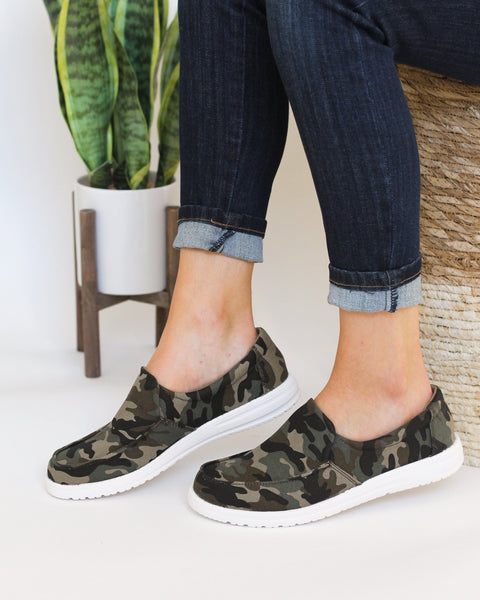 Maya Sneakers in Camo